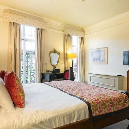 Harte & Garter Windsor Exterior foto