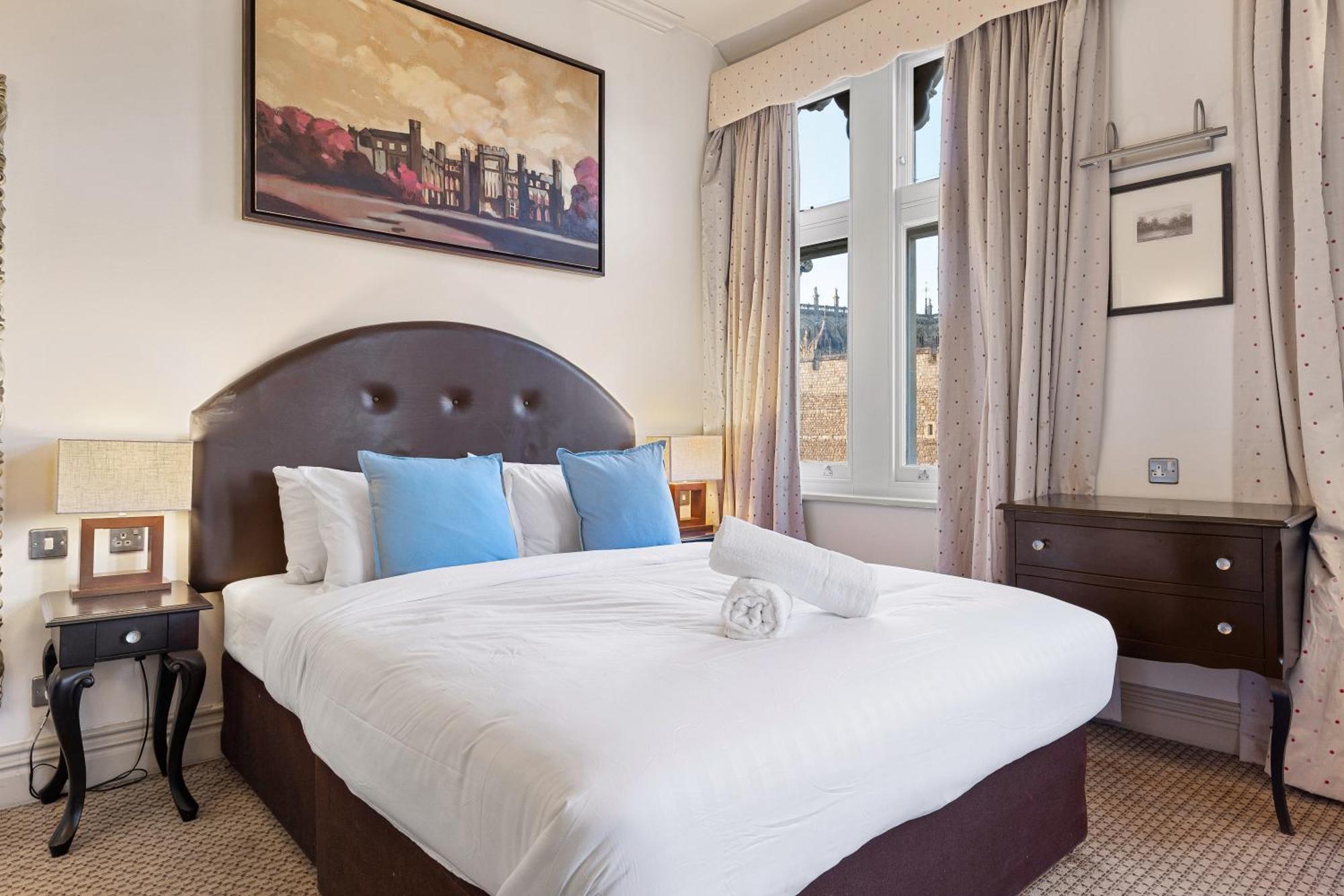 Harte & Garter Windsor Exterior foto