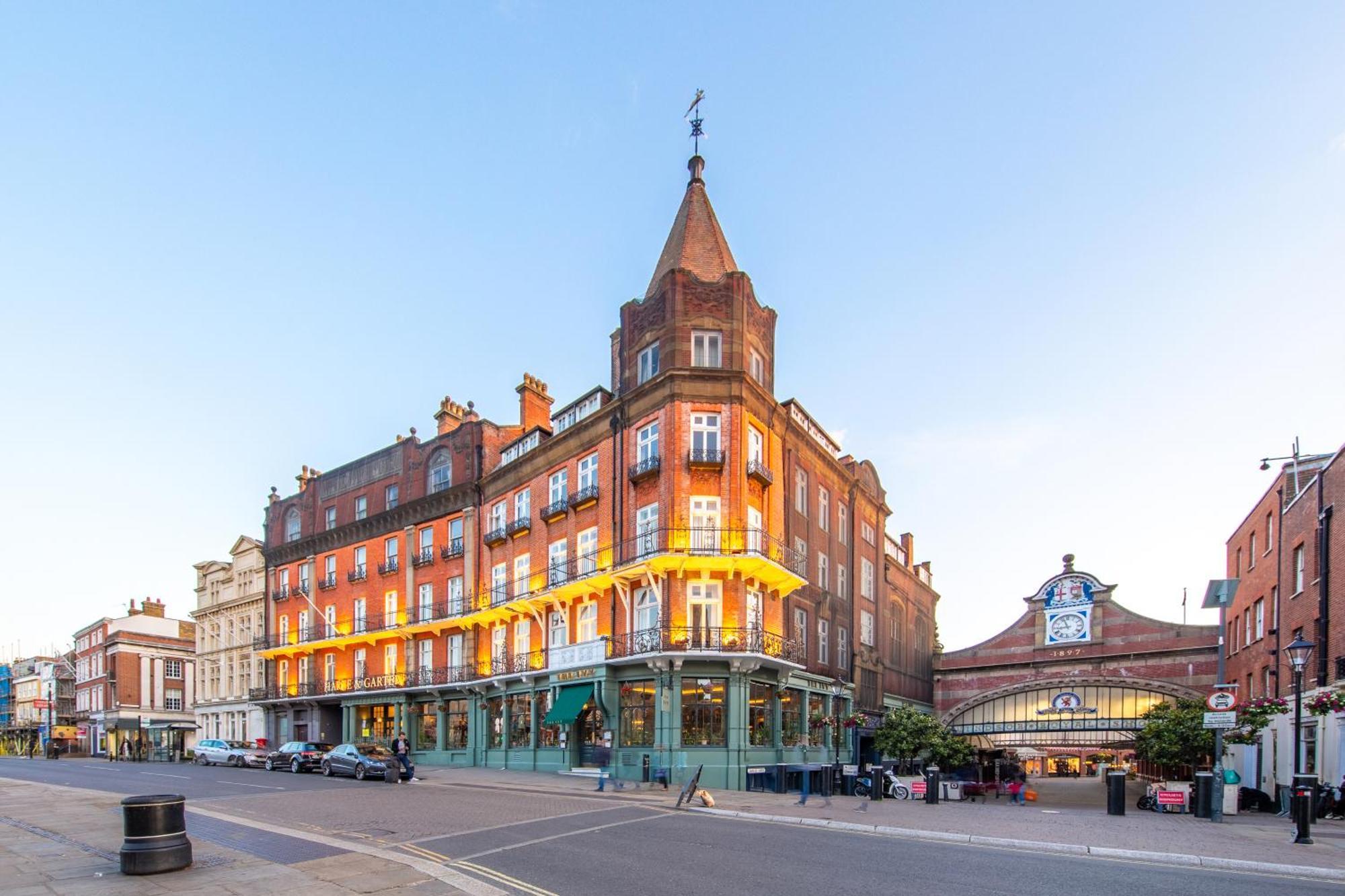 Harte & Garter Windsor Exterior foto