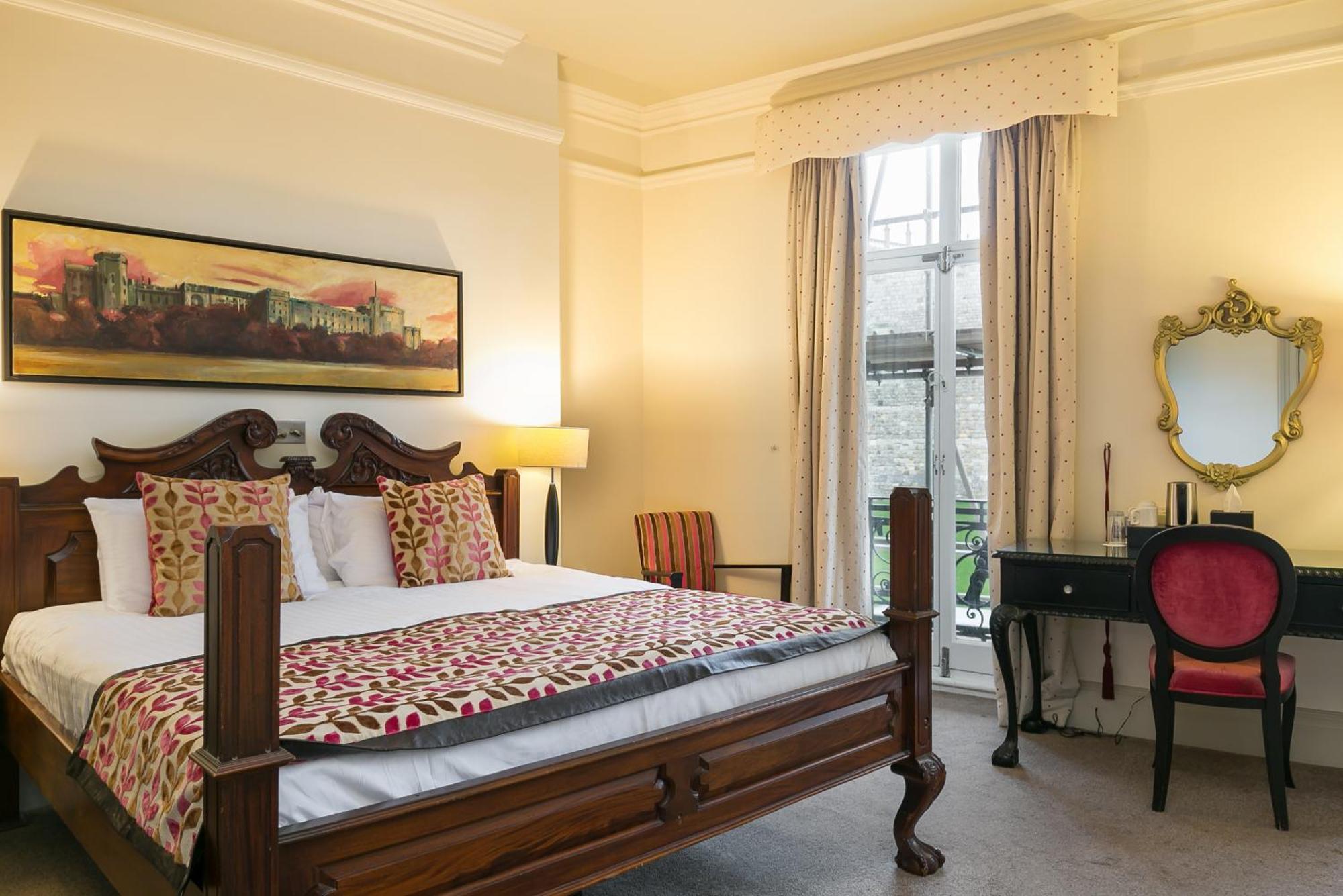 Harte & Garter Windsor Exterior foto